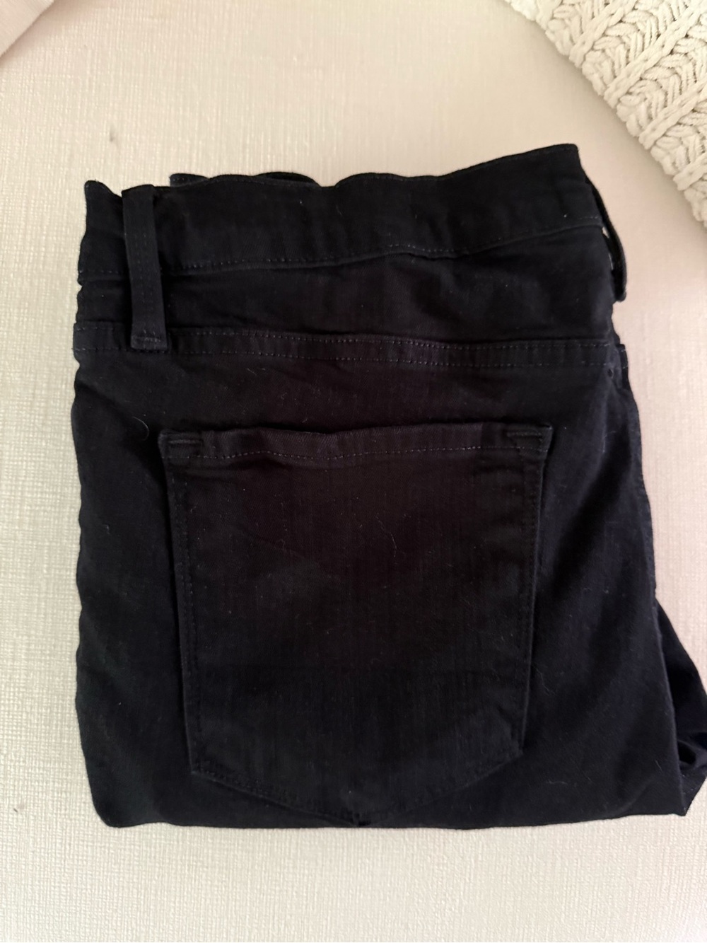 Frame Denim Women’s Skinny Jeans in Black